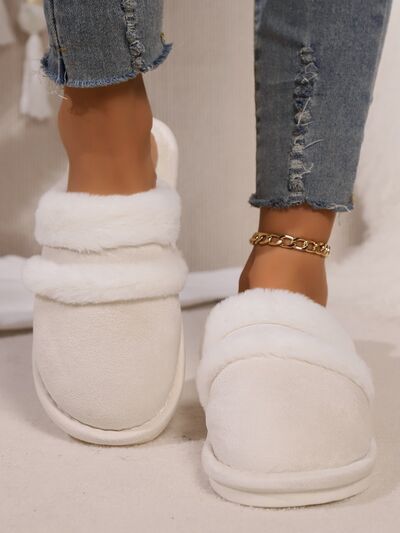 Contrast Faux Fur Round Toe Slippers - AlterEgo Trading Company