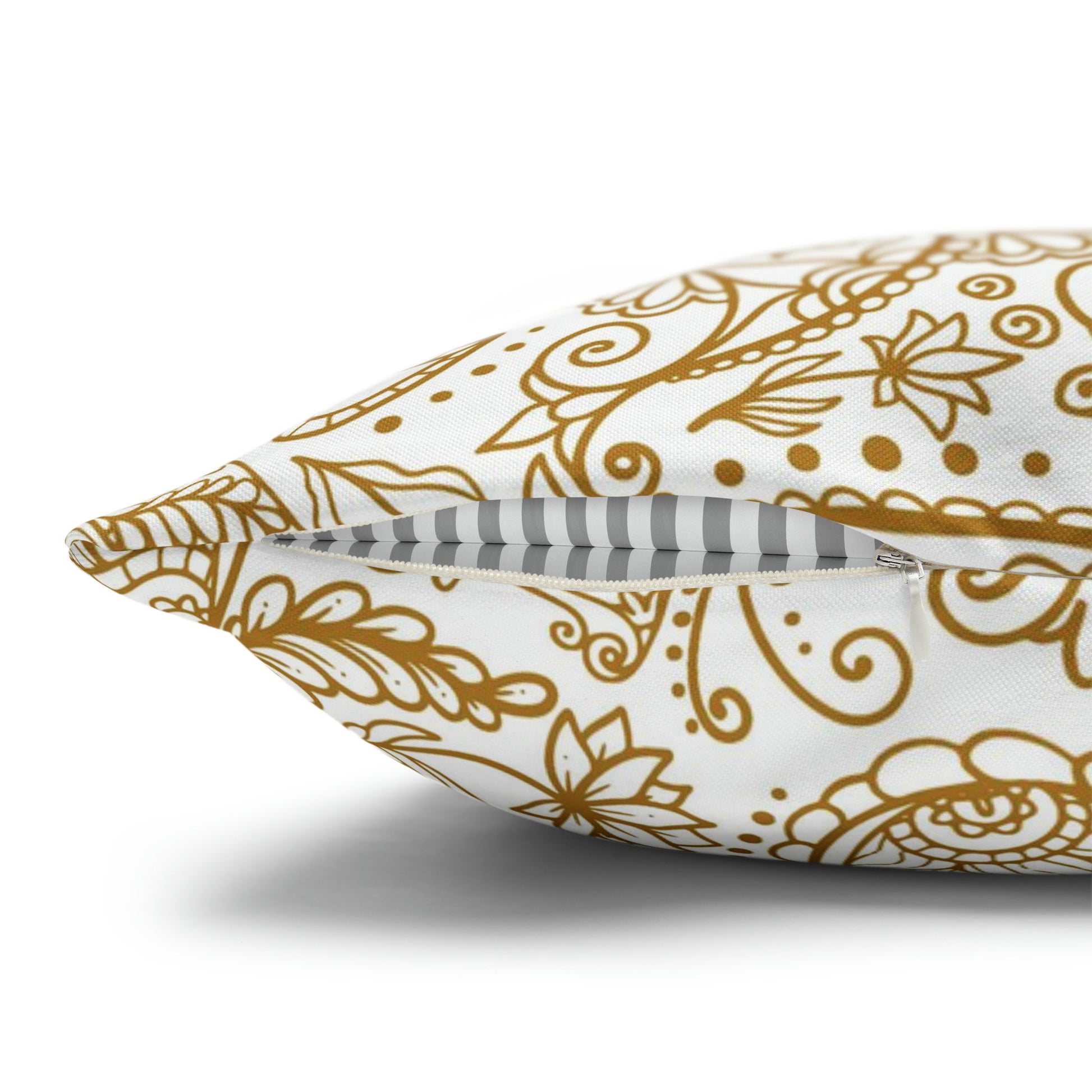 Golden Paisley Polyester Square Pillow Case - Trendy AF