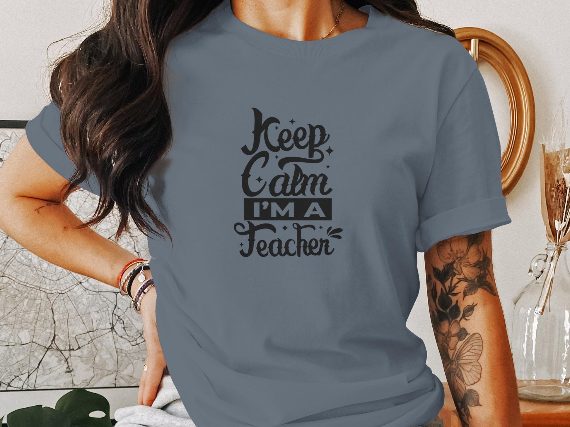 Keep Calm I'm A Teacher Stylish Graphic T-Shirt - Trendy AF