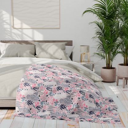 Serenity in Bloom - Pastel Floral Fleece Blanket - Trendy AF